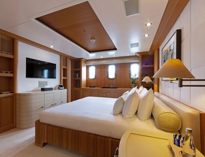 ADVENTURE - photo 6, ADVENTURE yacht charter