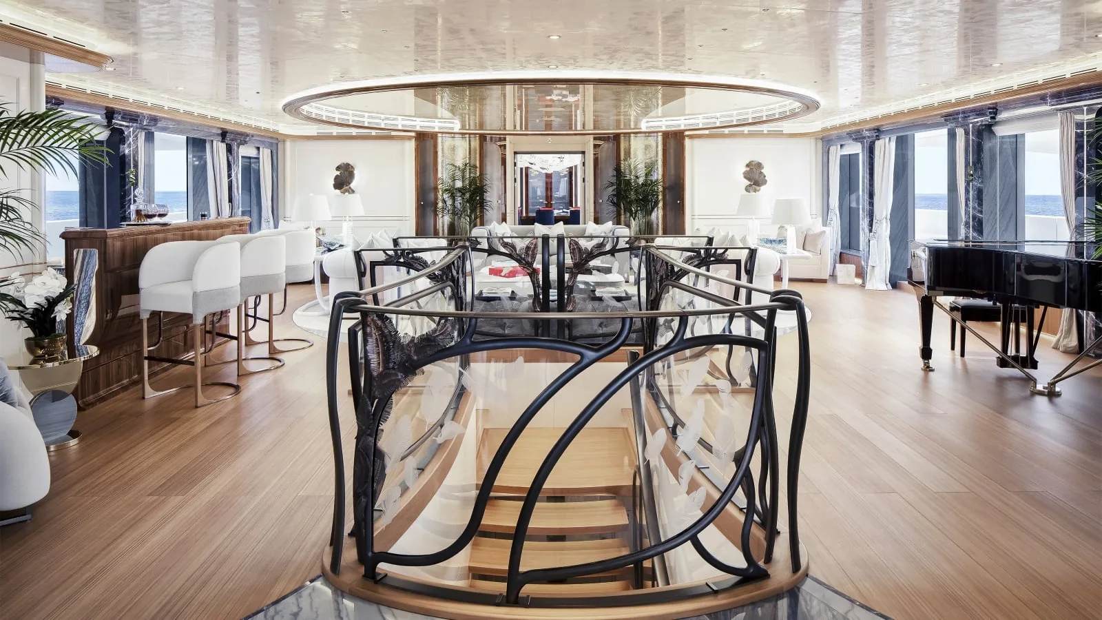 AHPO - photo 12 yacht charter Cannes