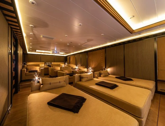 AHS - photo 6, AHS yacht charter