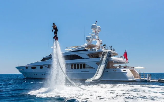 AIR - superyacht for week charter