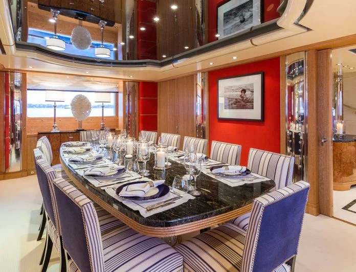 AIR - photo 3, AIR yacht charter