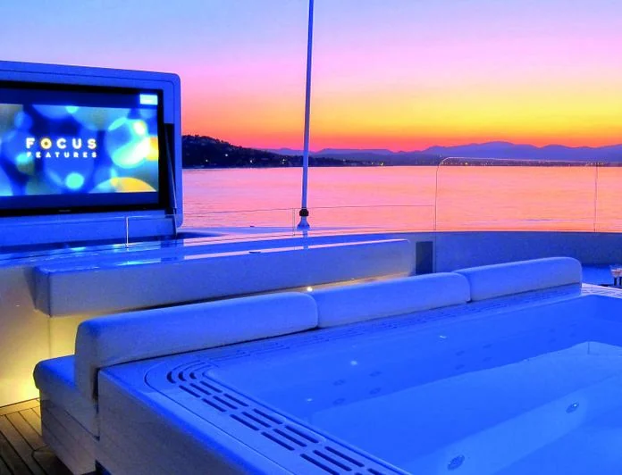 AIR - photo 7, AIR yacht charter