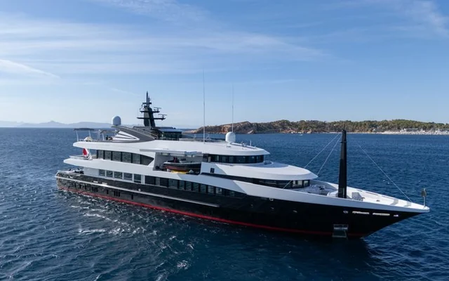 ALFA G - superyacht for week charter