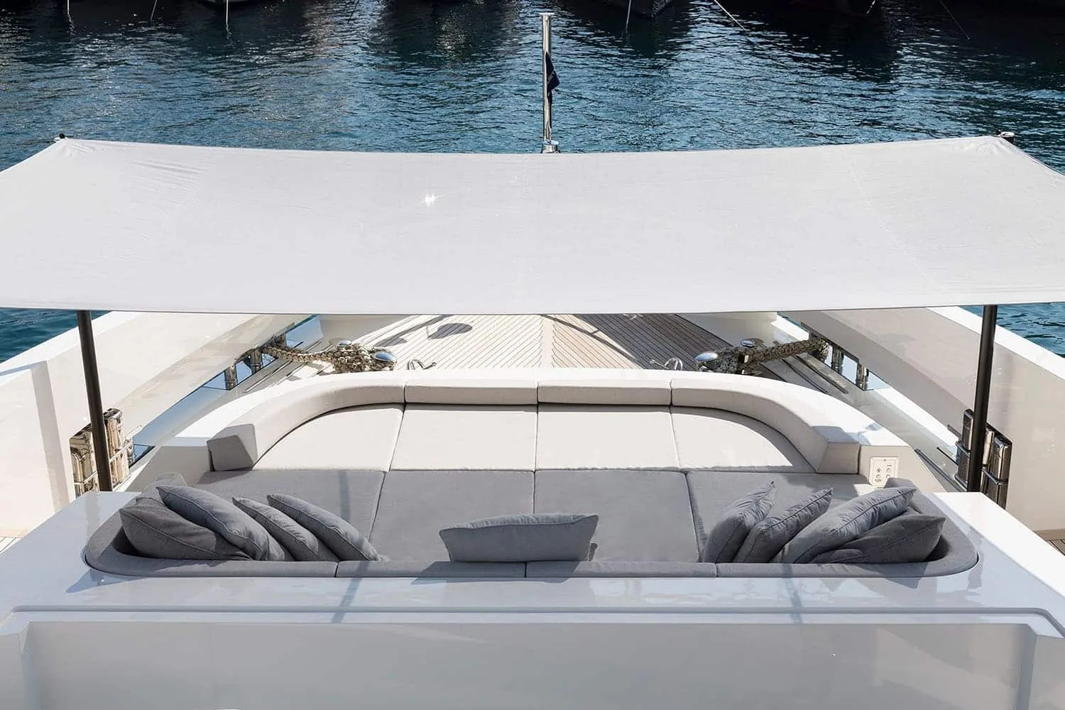 ANDIAMO - photo 7 yacht charter Cannes