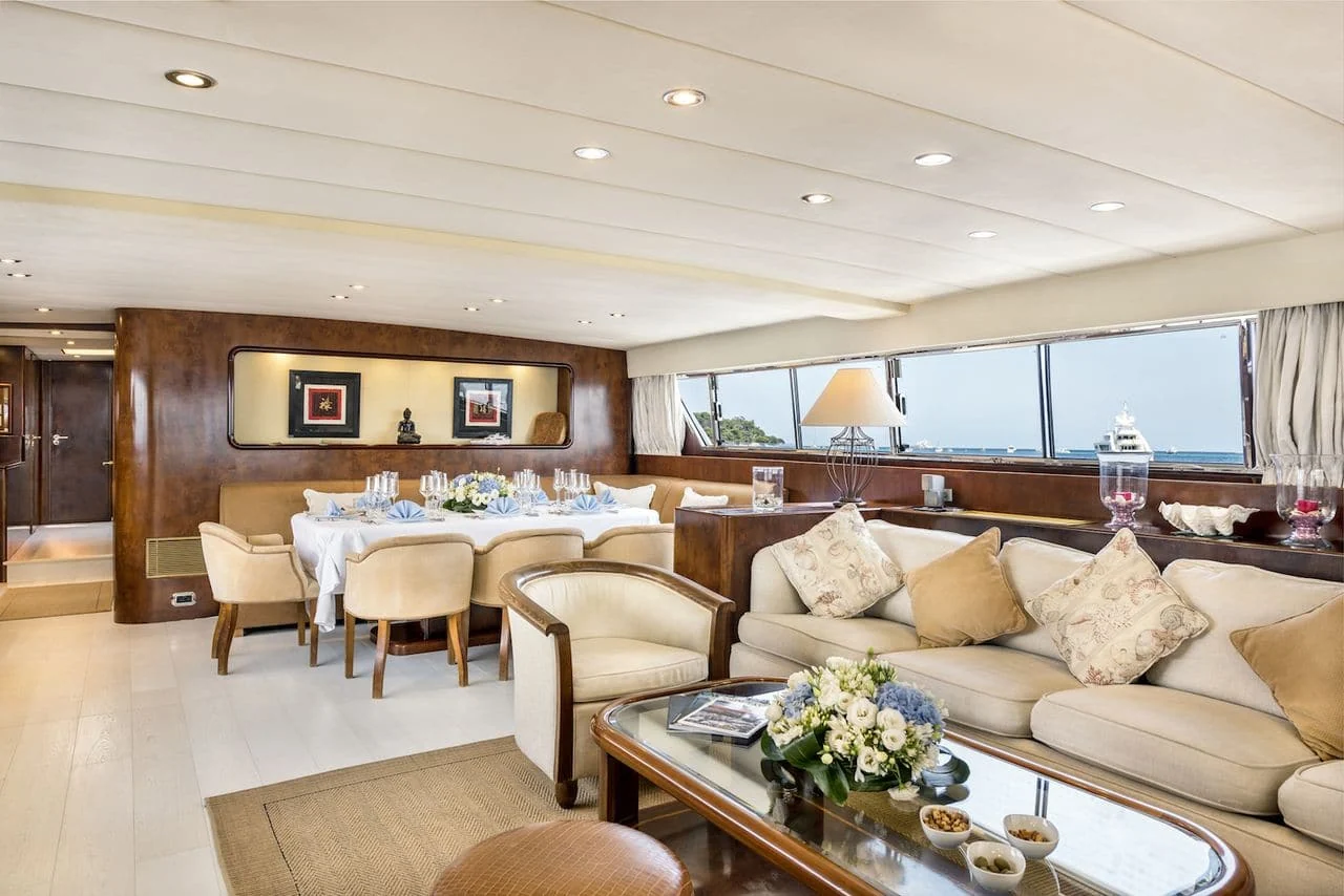 Antisan - photo 7 yacht charter Cannes