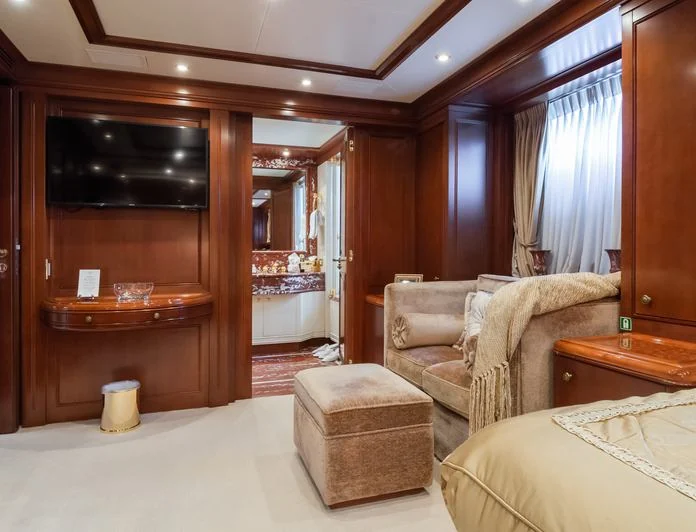 APOGEE - photo 8, APOGEE yacht charter