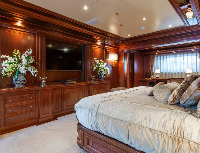 APOGEE - photo 10, APOGEE yacht charter