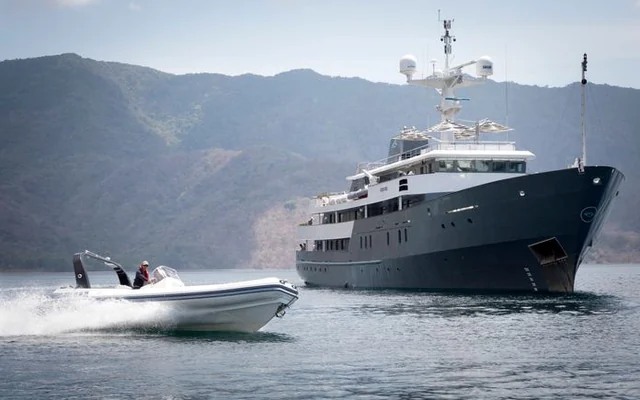 AQUA BLU - explorer yacht for week charter
