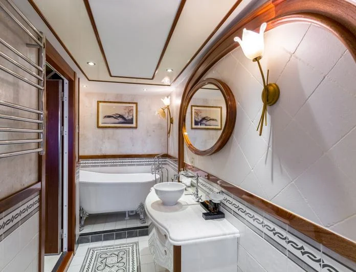 AQUA LARES - photo 15, AQUA LARES yacht charter