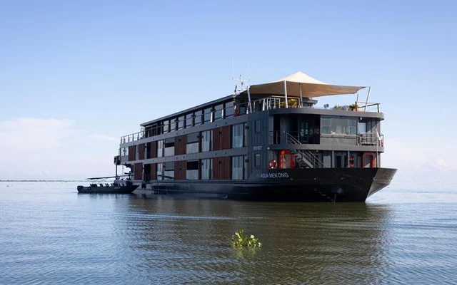 AQUA MEKONG - explorer yacht for week charter