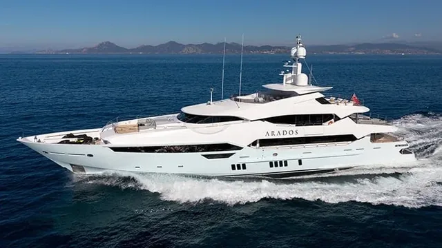 ARADOS - yacht charter Cannes