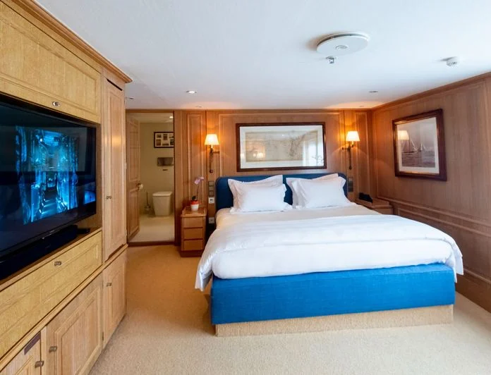 ARCTIC - photo 7, ARCTIC yacht charter