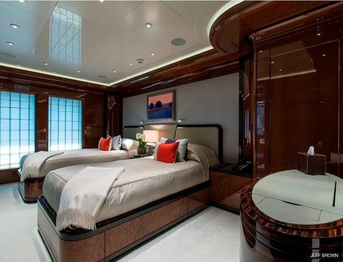 ARIENCE - photo 5, ARIENCE yacht charter