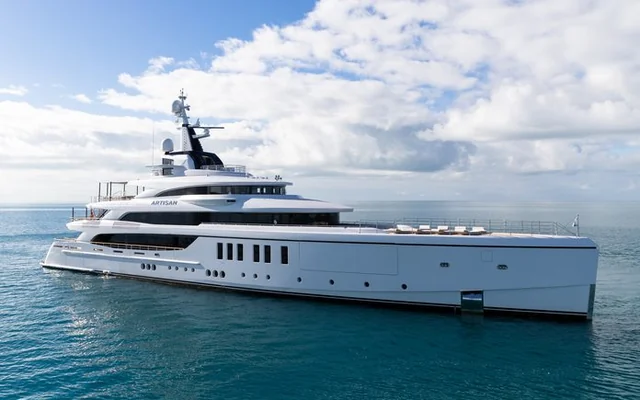 ARTISAN - superyacht for week charter