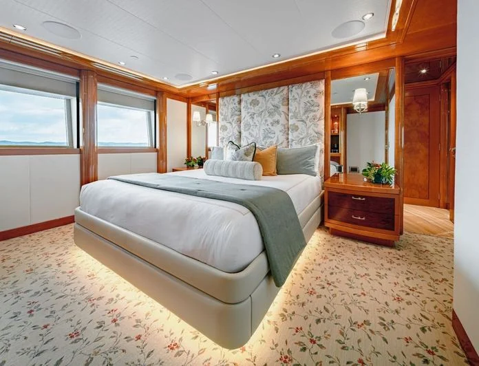 AS YOU WISH - photo 11, AS YOU WISH yacht charter