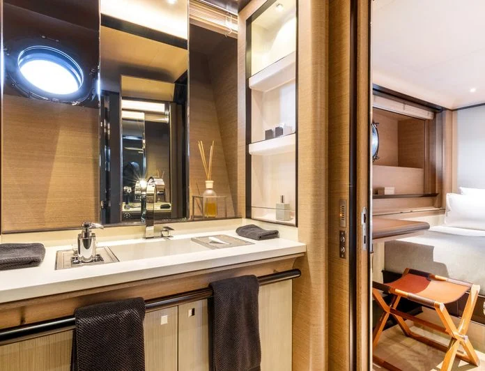ASAHI - photo 6, ASAHI yacht charter