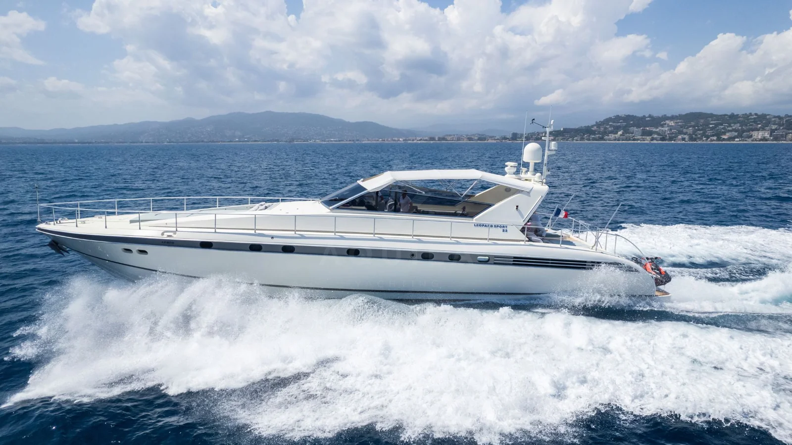 Baoli - photo 3 yacht charter Cannes