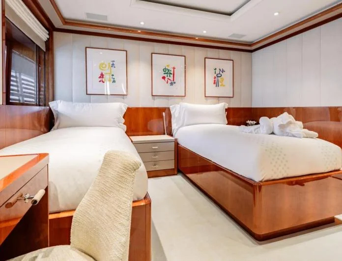 BATELLO - photo 16, BATELLO yacht charter