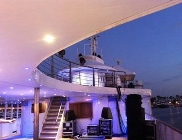 BLUE DAWN - photo 9, BLUE DAWN yacht charter