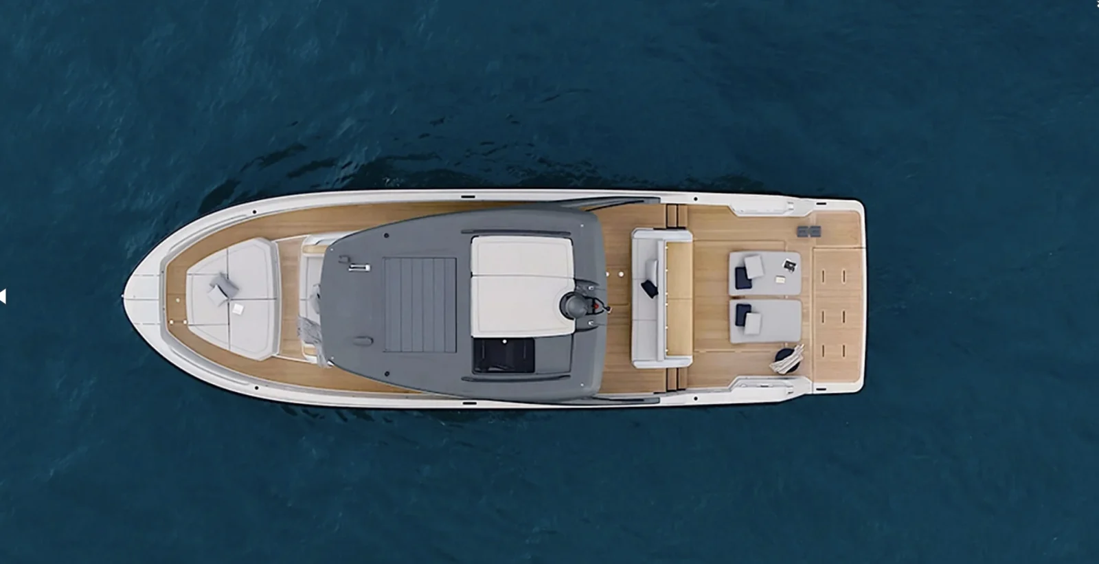 Bluegame BG54 - photo 2 yacht charter Cannes