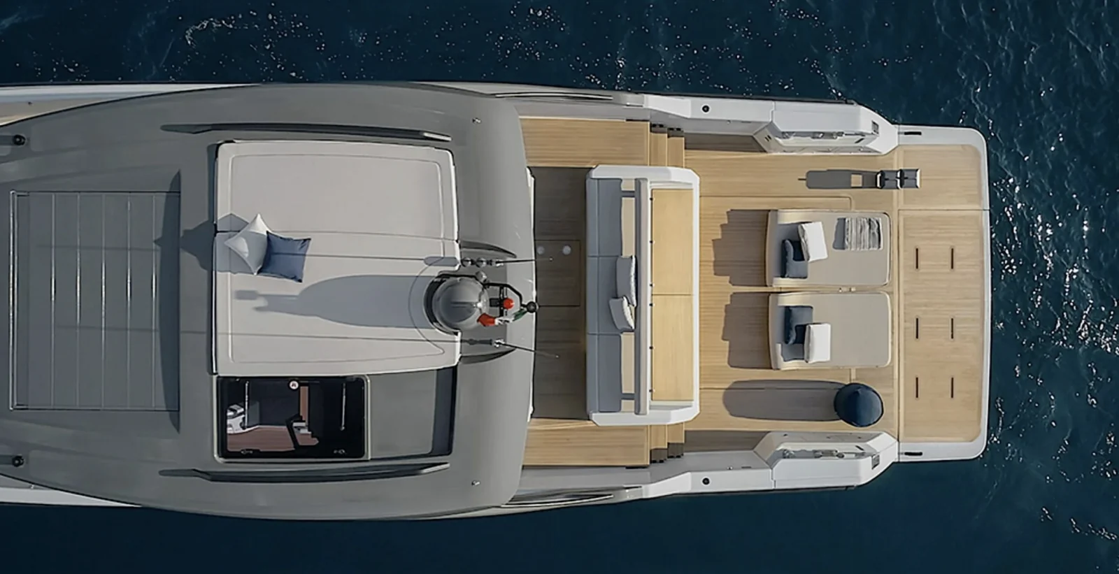 Bluegame BG54 - photo 9 yacht charter Cannes