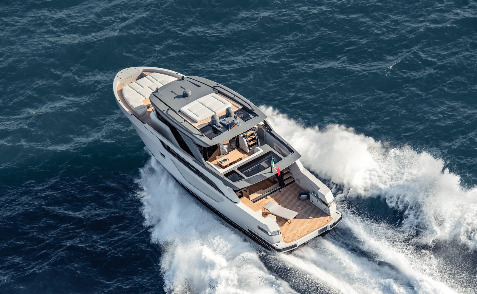 Bluegame BG62 - photo 9 yacht charter Cannes