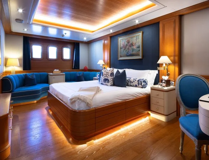 BOADICEA - photo 4, BOADICEA yacht charter