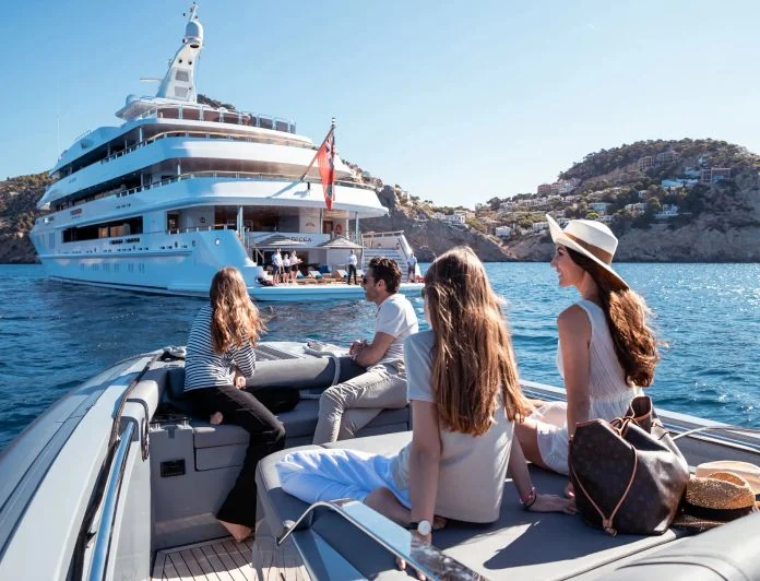 BOADICEA - photo 16, BOADICEA yacht charter