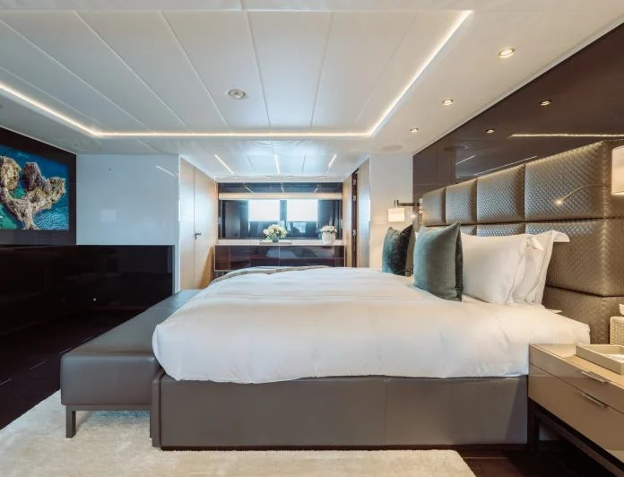 BON VIVANT - photo 8, BON VIVANT yacht charter