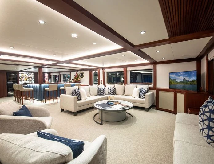 BUCCARA LATITUDE - photo 2, BUCCARA LATITUDE yacht charter