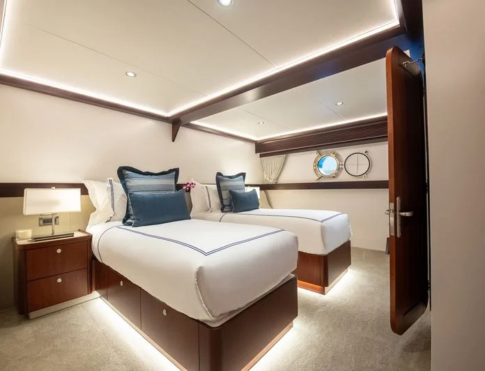 BUCCARA LATITUDE - photo 6, BUCCARA LATITUDE yacht charter