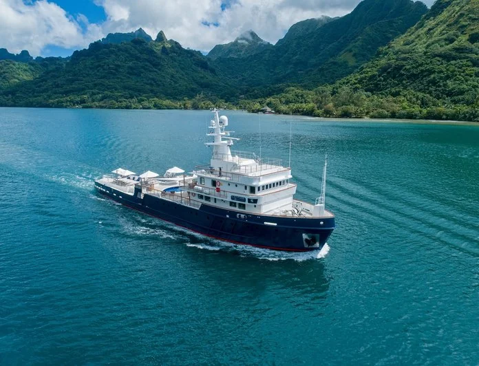 BUCCARA LATITUDE - photo 9, BUCCARA LATITUDE yacht charter