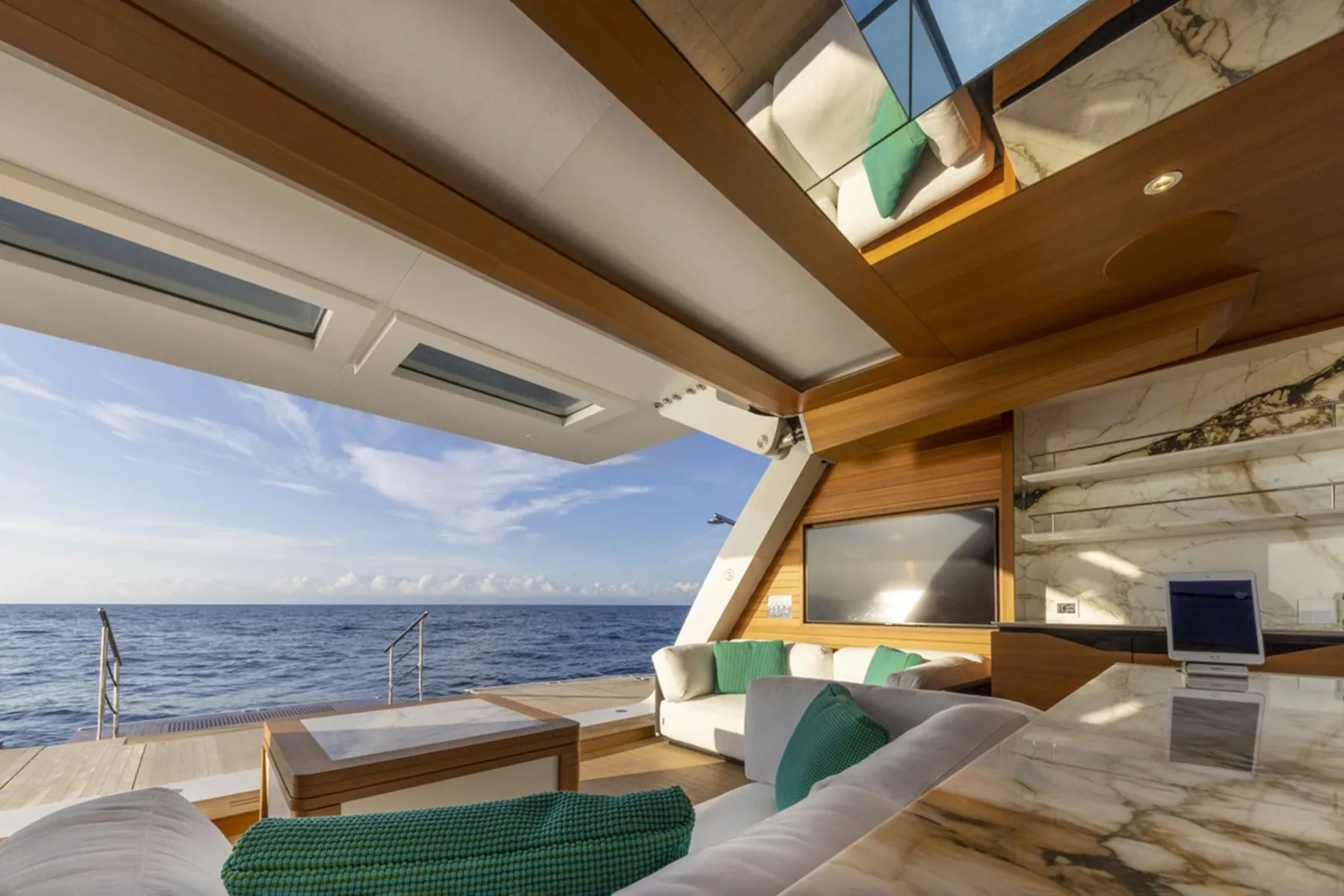 C - photo 5 yacht charter Cannes