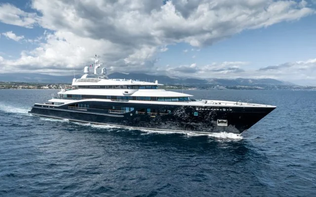 CARINTHIA VII - superyacht for week charter