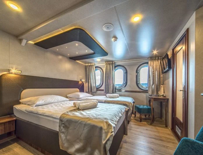 CASABLANCA - photo 4, CASABLANCA yacht charter