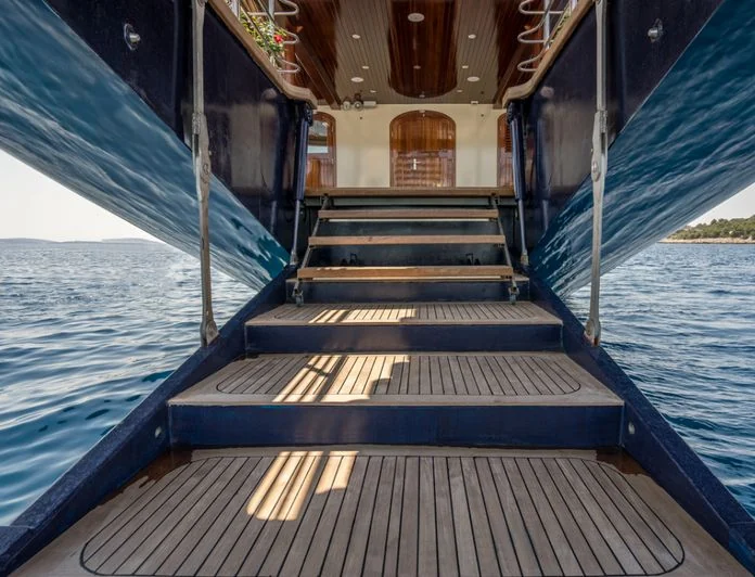 CASABLANCA - photo 8, CASABLANCA yacht charter