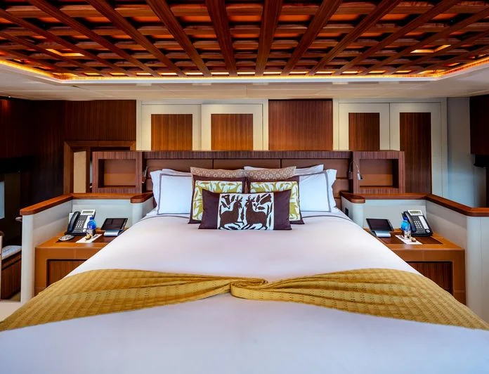 CHAMPAGNE SEAS - photo 4, CHAMPAGNE SEAS yacht charter
