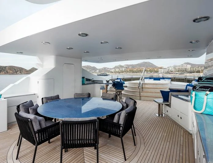 CHAMPAGNE SEAS - photo 8, CHAMPAGNE SEAS yacht charter