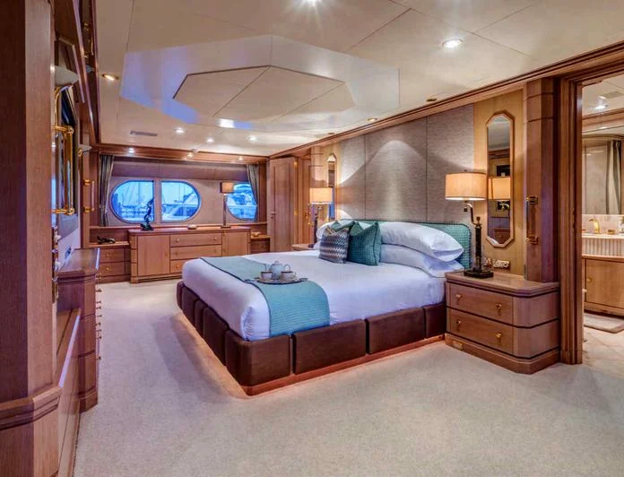 CHANTAL MA VIE - photo 4, CHANTAL MA VIE yacht charter