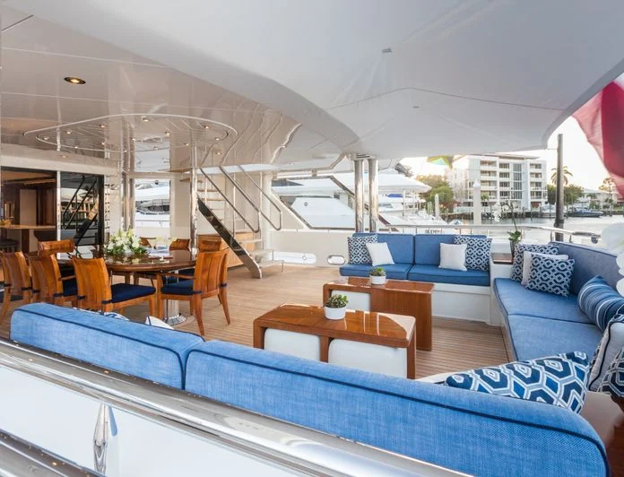 CHASING DAYLIGHT - photo 12, CHASING DAYLIGHT yacht charter