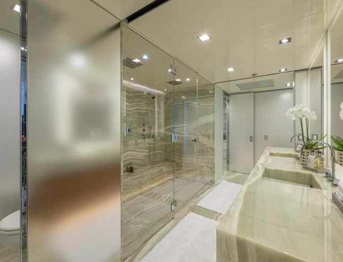 CHASSEUR - photo 6, CHASSEUR yacht charter
