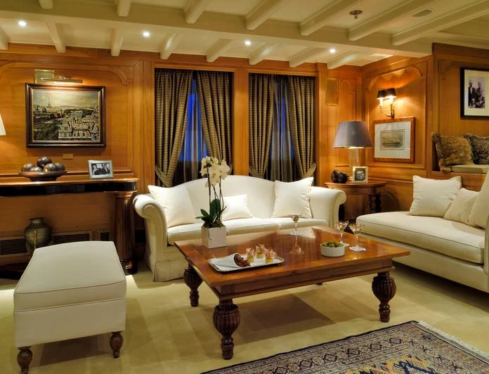 CHRISTINA O - photo 3, CHRISTINA O yacht charter