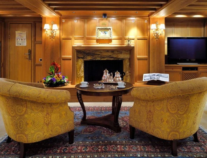 CHRISTINA O - photo 19, CHRISTINA O yacht charter