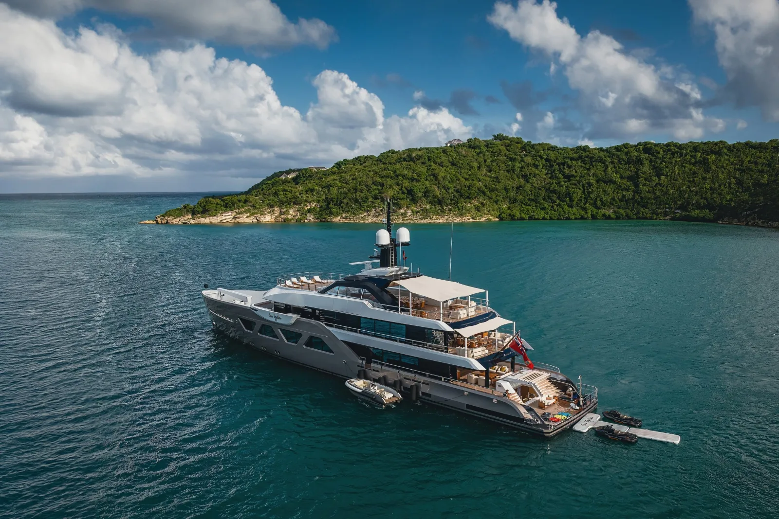 COME TOGETHER - photo 1 yacht charter Cannes