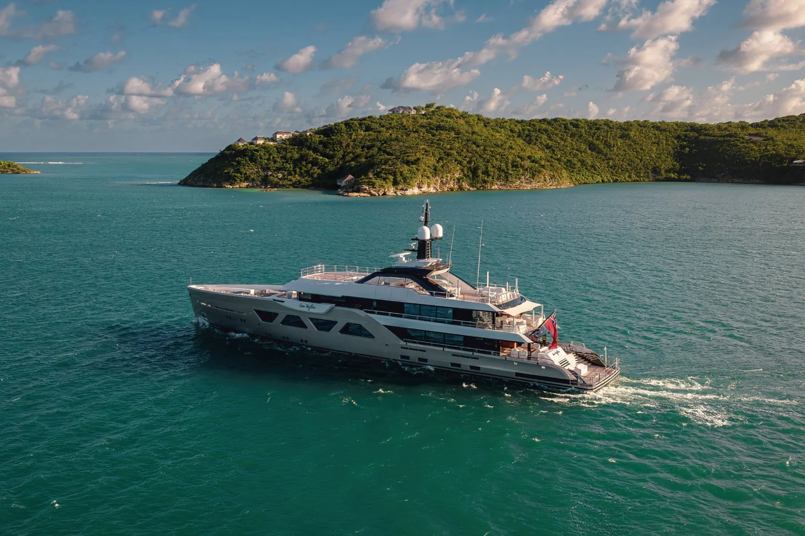 COME TOGETHER - photo 4 yacht charter Cannes