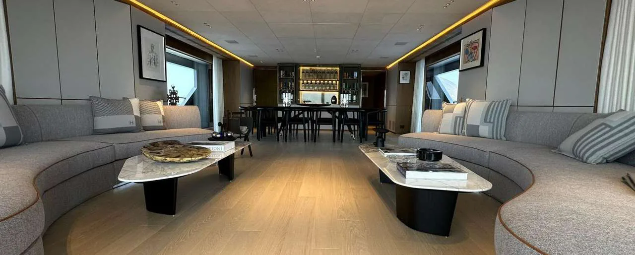 Cosmico - photo 18 yacht charter Cannes