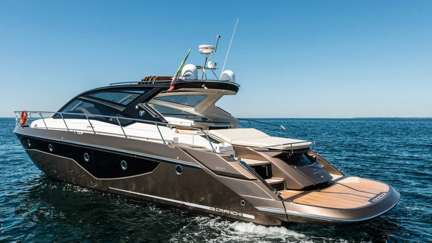 Cranchi Sixty 6 - photo 6 yacht charter Cannes