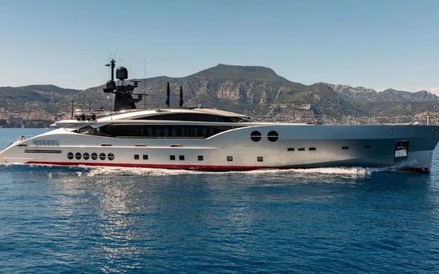 DB9 - superyacht for week charter