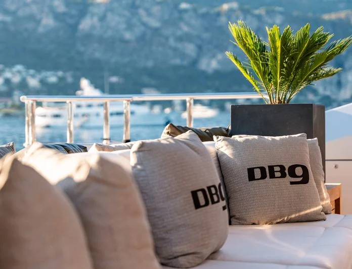 DB9 - photo 13, DB9 yacht charter