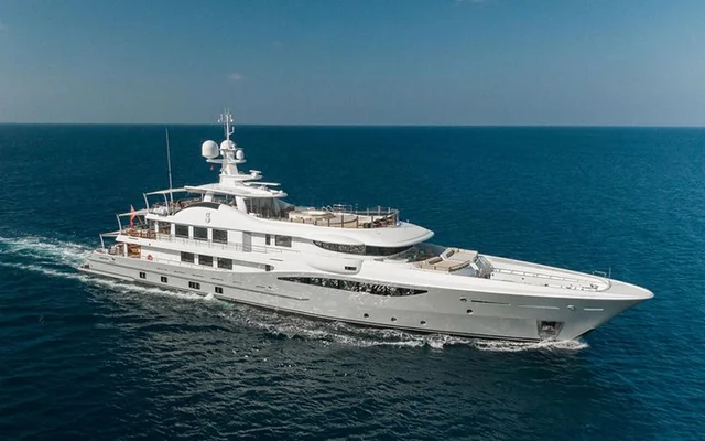 DEEP BLUE - superyacht for week charter